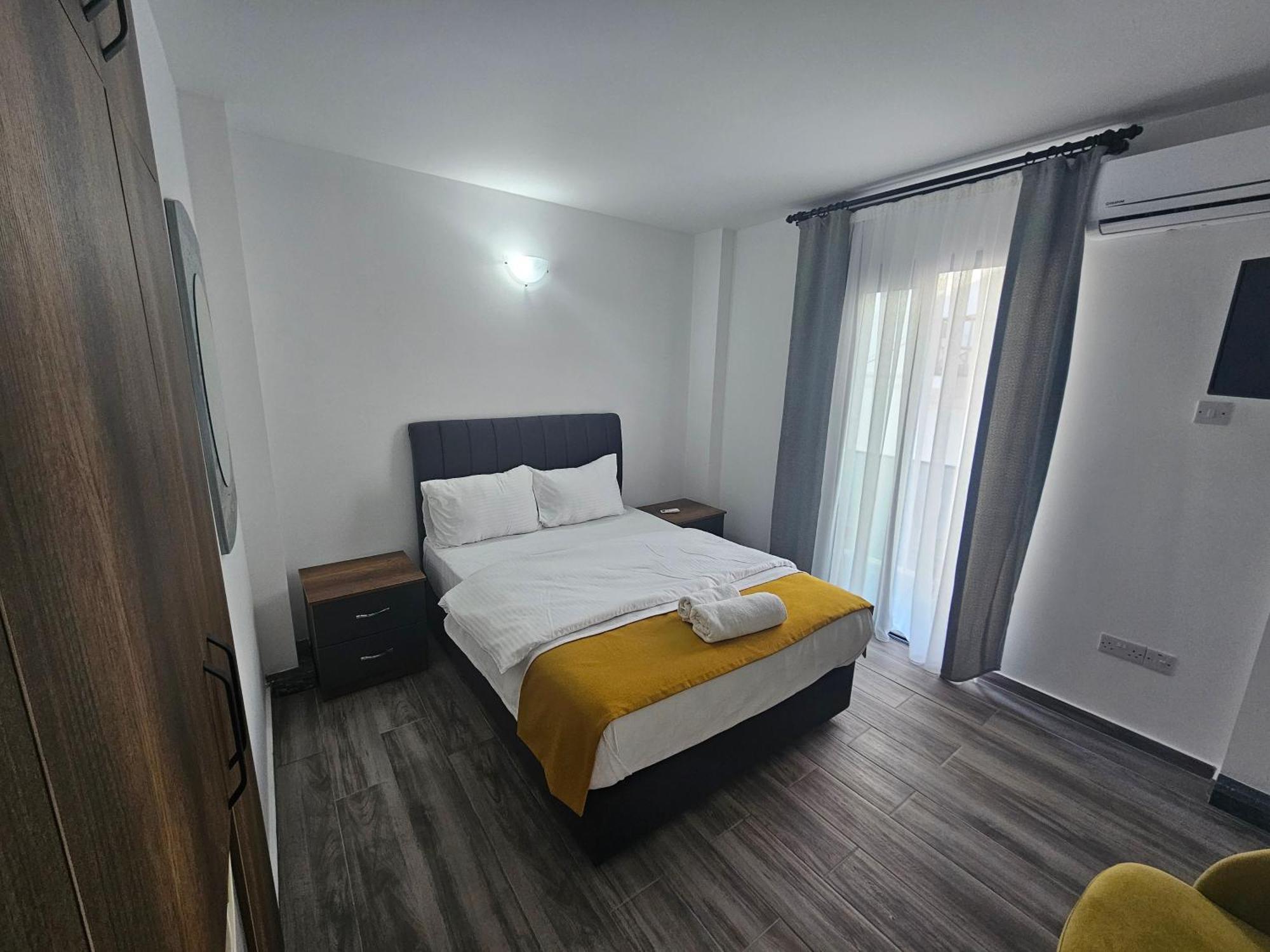 Cyprus Harbour Suites Kyrenia  Bagian luar foto